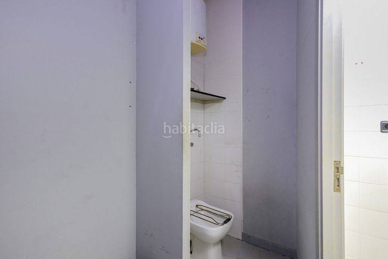 Foto 61d1b0b8-3712-49dd-b51b-bc4b81044998. Local comercial a Centro Avilés