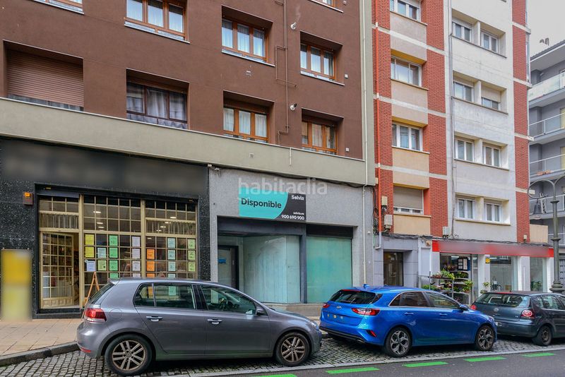 Foto b916e9aa-6a2c-4915-befb-019b0fbae28d. Local comercial a Centro Avilés