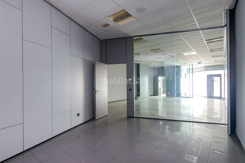 Foto f14b4f66-376a-455d-9c48-afd943c85f62. Local comercial a Centro Avilés