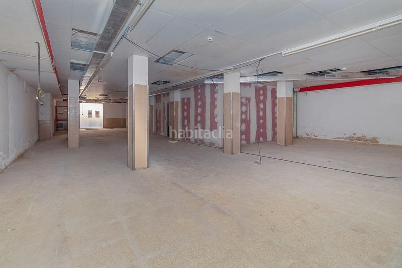 Foto 4fde1039-eee3-463f-a3f8-21df8a123dbd. Affitto locale commerciale in Almagro