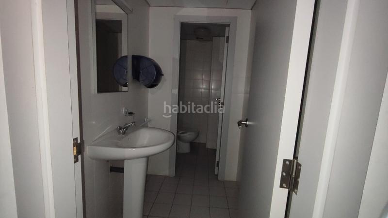 Foto bd1d4393-f864-43e9-9771-4bbdca6ec182. Location local commercial dans Hostalric