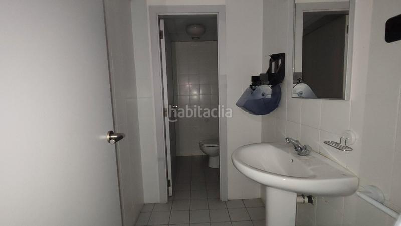 Foto f38006f0-adbc-4a60-b1c7-ae427ea83283. Location local commercial dans Hostalric