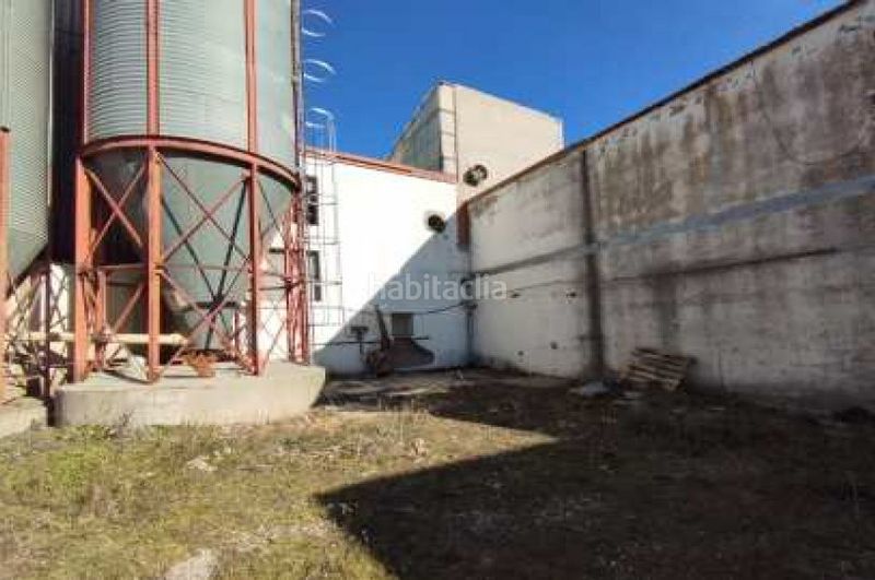 Foto b8b6674d-dd6c-47d9-ae61-f9bf12c9e1c2. Alquiler nave industrial solvia inmobiliaria nave industrial en Tielmes
