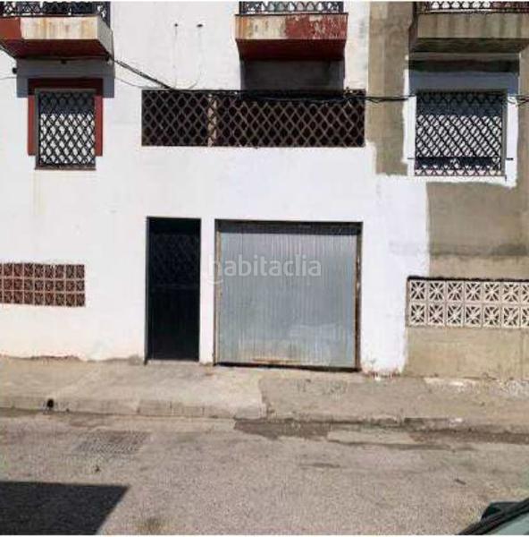 Foto 02727981-dc07-457d-a4df-524356ba4d1b. Autoparkplatz in Mondejar-Junquillos Línea de la Concepción (La)