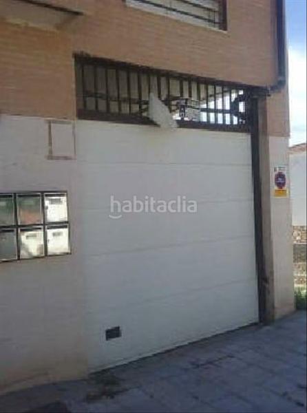 Foto 3651b864-32c9-4cb3-888a-3a2cb57e6998. Aparcament cotxe a Iriépal-Taracena-Valdenoches Guadalajara