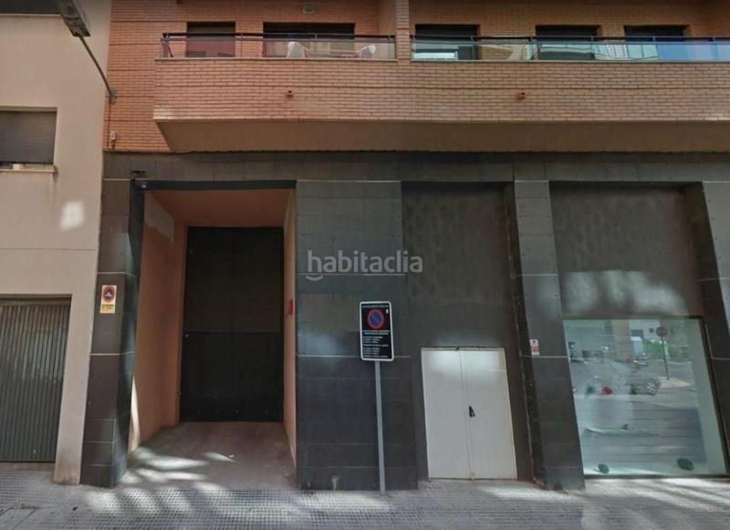 Foto a7b2ac15-4cf5-4cb8-b711-5d0a2adc1b5f. Aparcament cotxe a Oliva pueblo Oliva
