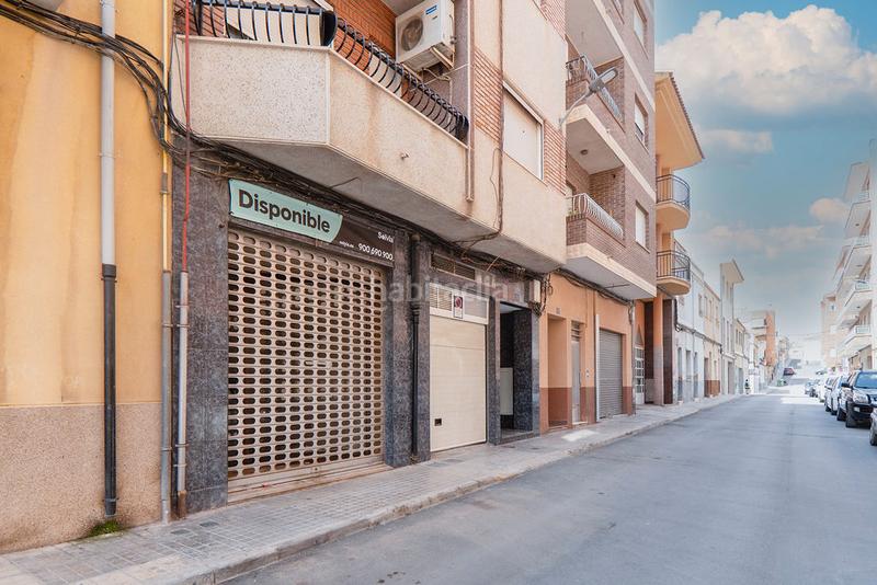 Foto 92f9ac2b-cba2-4ecd-acc2-b59bb2c76fbb. Location local commercial dans Yecla