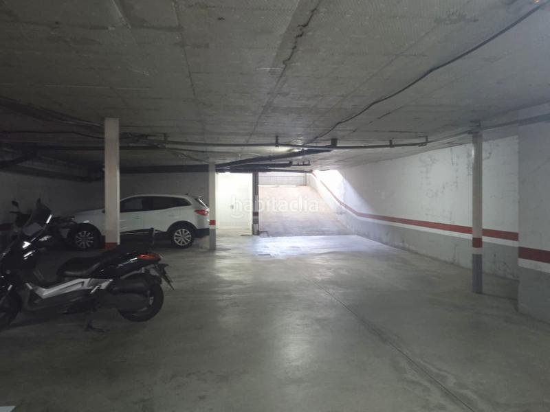 Foto e1b7e1e8-3acd-4acc-9c7e-66dae7791f26. Parking coche solvia inmobiliaria garaje en Camas