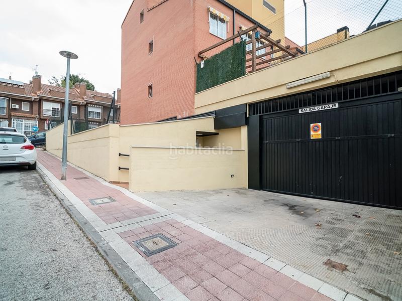 Foto 7e017244-0537-494c-979f-4ac6bcc128bb. Parking coche solvia inmobiliaria garaje en Algete centro Algete