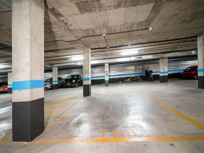Foto c5b4c2c2-7313-4135-a318-7a53f43d5a35. Parking coche solvia inmobiliaria garaje en Algete centro Algete