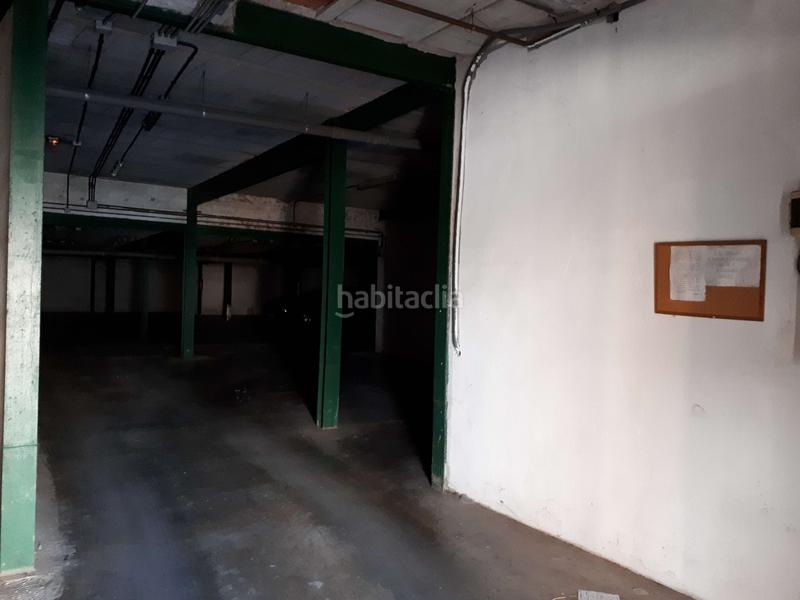 Foto 4ac82395-e910-4b78-b881-5841c47c7e0a. Aparcament cotxe a Centro Alcalá de Guadaira