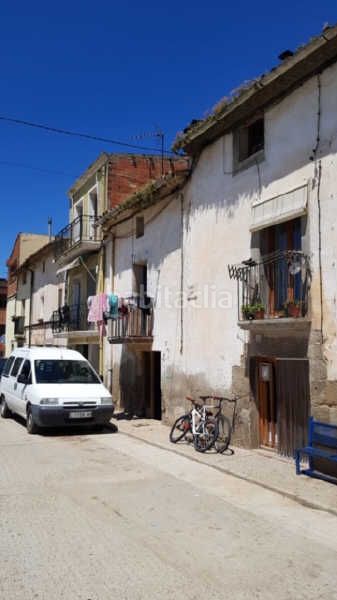 Foto 1425a19c-77a0-4c2c-9677-2e20494348b2. Casa aparellada a Fuliola (La)