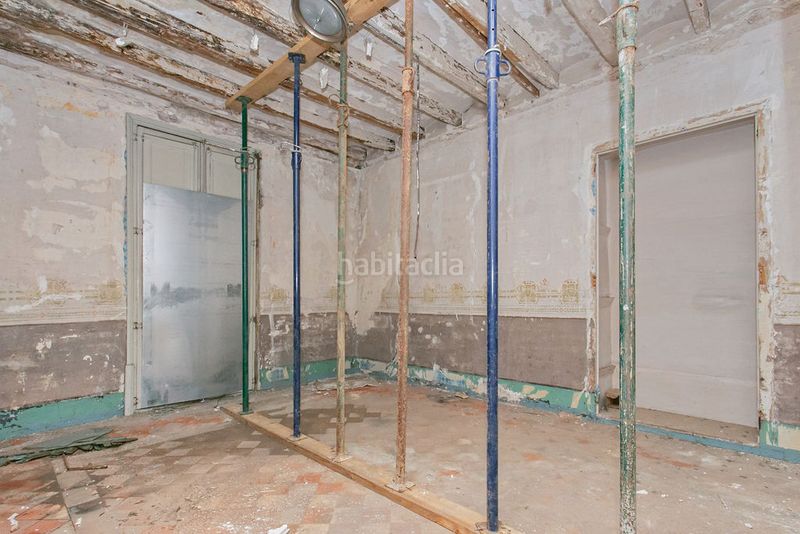 Foto 38e9e3b7-801d-4c52-a10e-1b6d04bab95a. Casa aparellada a Nucli Urbà Esparreguera