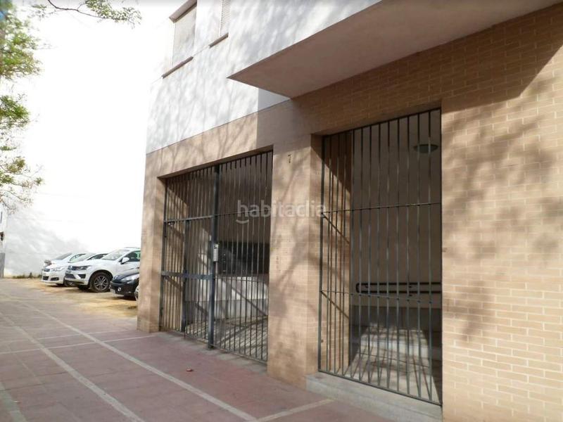 Foto 4b309346-2a79-4aae-9272-f373647e3977. Aparcament cotxe a Tiro de Línea Sevilla