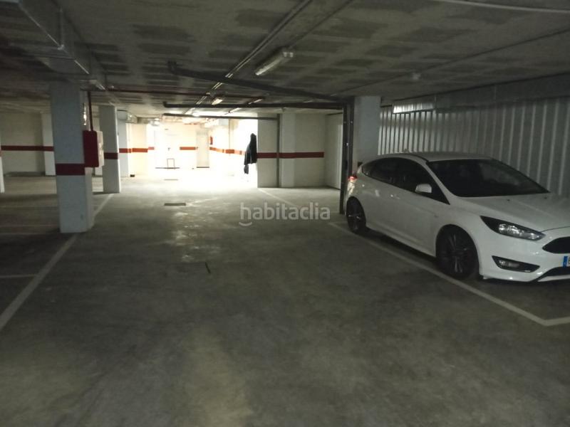 Foto c838ee36-cdfb-456c-b6b7-90b66b03b698. Aparcament cotxe a Tiro de Línea Sevilla