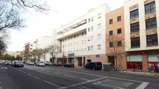 Parking voiture  Cl cardenal bueno monreal. Solvia inmobiliaria  garaje sevilla