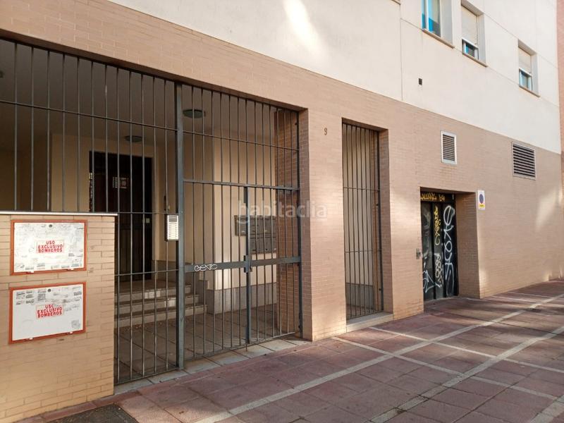 Foto d8f02d23-a8e5-4134-b4eb-dd48880906d4. Aparcament cotxe a Tiro de Línea Sevilla
