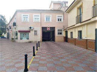 Aparcament cotxe  Vides. Solvia inmobiliaria  garaje tomares