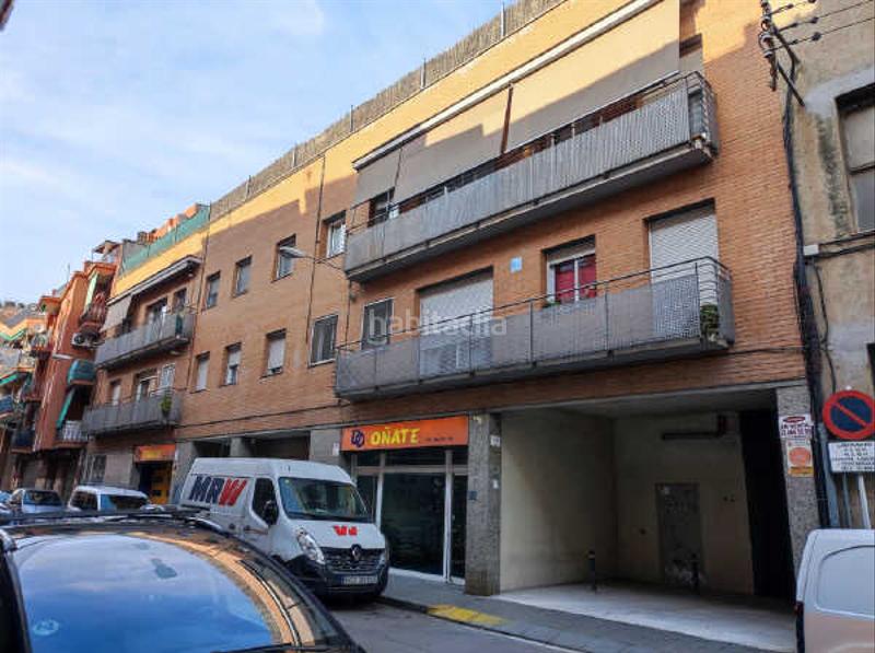 Foto 84c9abff-f980-4926-96f6-f3151bf00917. Parking coche solvia inmobiliaria garaje en Riu Nord Santa Coloma de Gramenet
