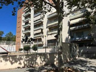 Parking voiture  Av madrid. Solvia inmobiliaria  garaje terrassa
