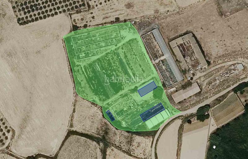 Foto 90f9af5e-78cc-4c31-8254-8ffc6c7eca9a. Bâtiment à usage industriel dans Murchante