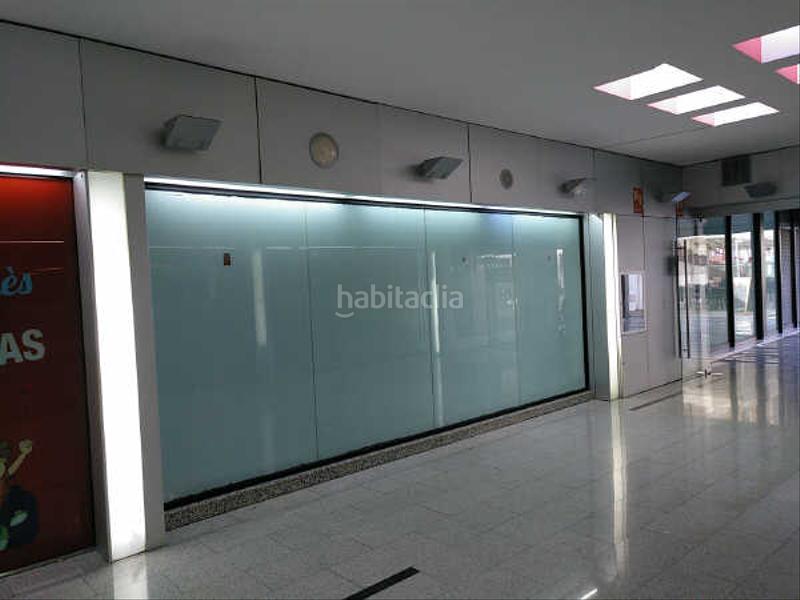 Foto a3c16e78-2257-485a-938c-cb8f09747c2d. Lloguer local comercial a Casc Antic Ripollet