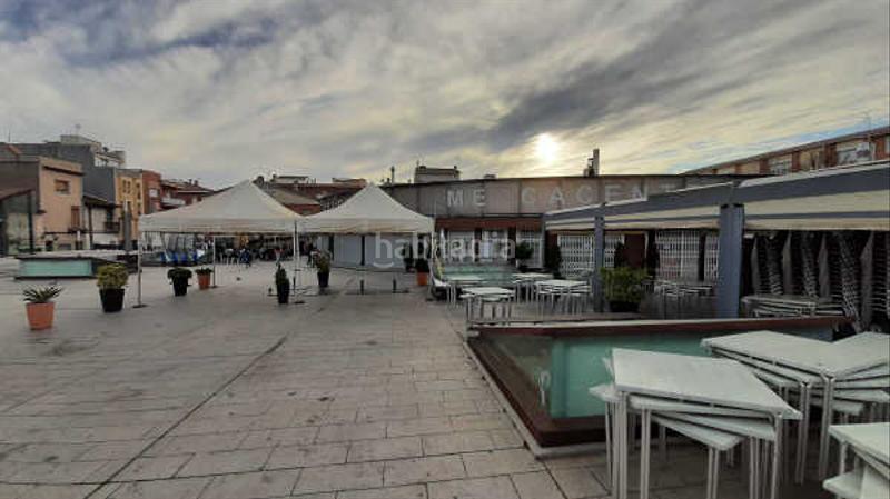 Foto dd1cf56f-100f-4da7-867b-abebc6f530f8. Lloguer local comercial a Casc Antic Ripollet