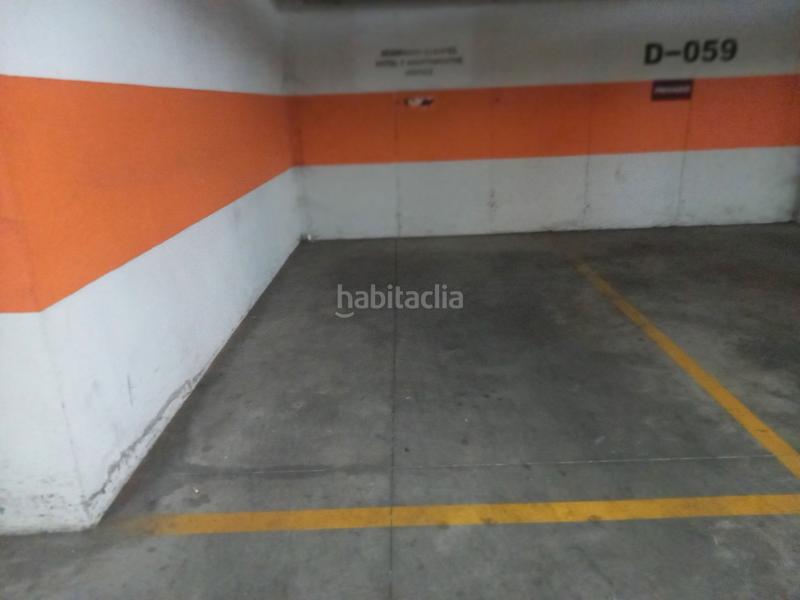 Foto 5ec073ac-9036-4abd-8bcd-f377c2b015ad. Autoparkplatz in Avenida Juan Diego Bormujos
