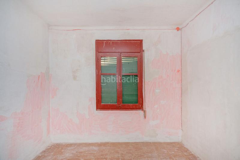 Foto bc1291c7-936c-4df8-ae9d-d27f044545a1. Casa pareada solvia inmobiliaria chalet adosado en Girona