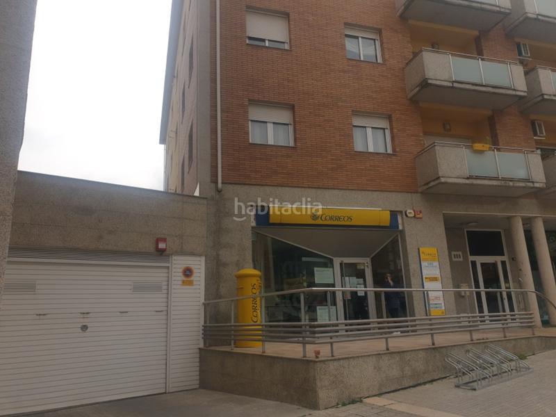 Foto 310ae551-8c76-4eac-b423-6a597ca89287. Aparcament cotxe a Centelles