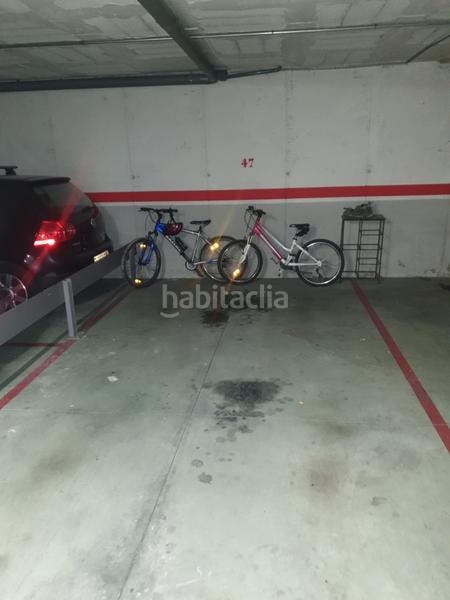 Foto 5d969c2b-5420-4a91-9c30-dbd691ad9230. Aparcament cotxe a Centelles