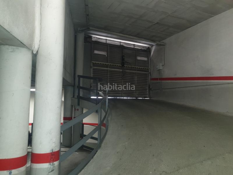 Foto 6d74d7a7-5d48-4c0e-9af6-7161a61041a3. Aparcament cotxe a Centelles