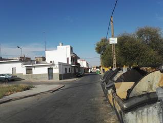 Finca rústica  Cl hojiblanca. Solvia inmobiliaria  suelo urbano dos hermanas