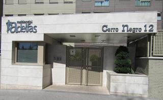 Aparcament cotxe  Cerro negro. Solvia inmobiliaria  garaje madrid