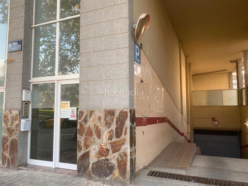 Foto 33e2a5f3-3751-44ed-8d4a-64aac877a1ce. Parking coche solvia inmobiliaria garaje en Roc Blanc Terrassa