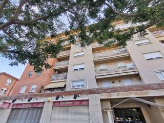 Lloguer Local Comercial  Avd/ riera de sant llorenc. Solvia inmobiliaria  locales viladecans