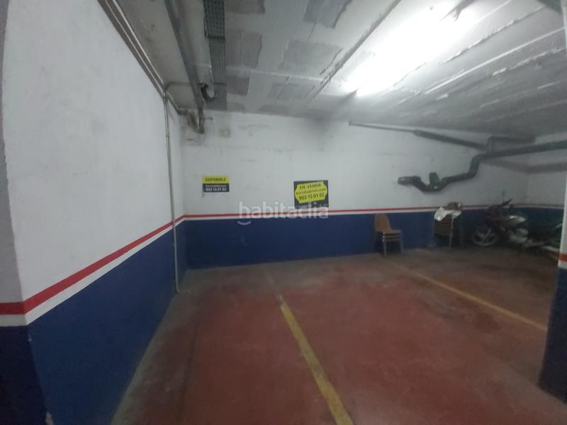 Foto f48d2e10-1f6c-4ab1-b0a6-3a9dc01fb41d. Parking voiture dans Sentmenat