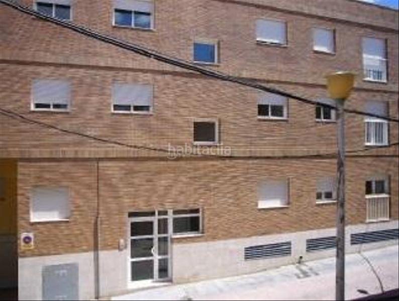 Foto c1df4927-a2bb-413a-ba95-554ce3755d36. Parking coche solvia inmobiliaria garaje en Flix