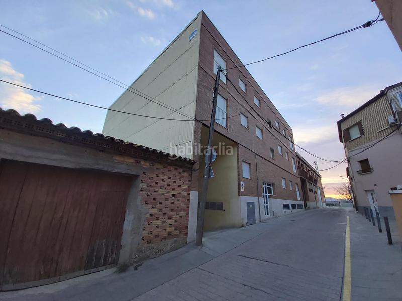 Foto e588459d-6605-4348-8b16-b391ea171081. Parking coche solvia inmobiliaria garaje en Flix