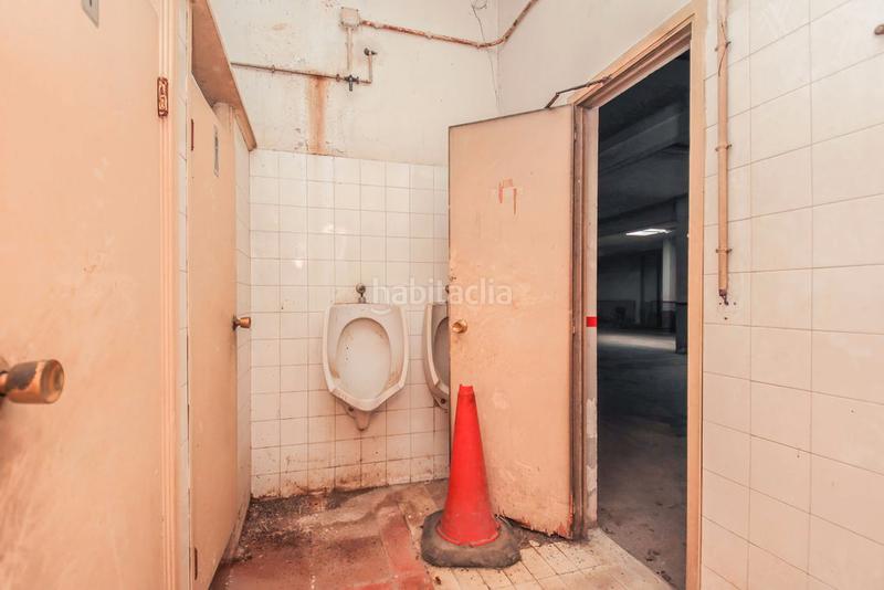 Foto c4e82333-cee2-4753-9dcb-971cb45b3c0c. Locale commerciale in Ponent Reus