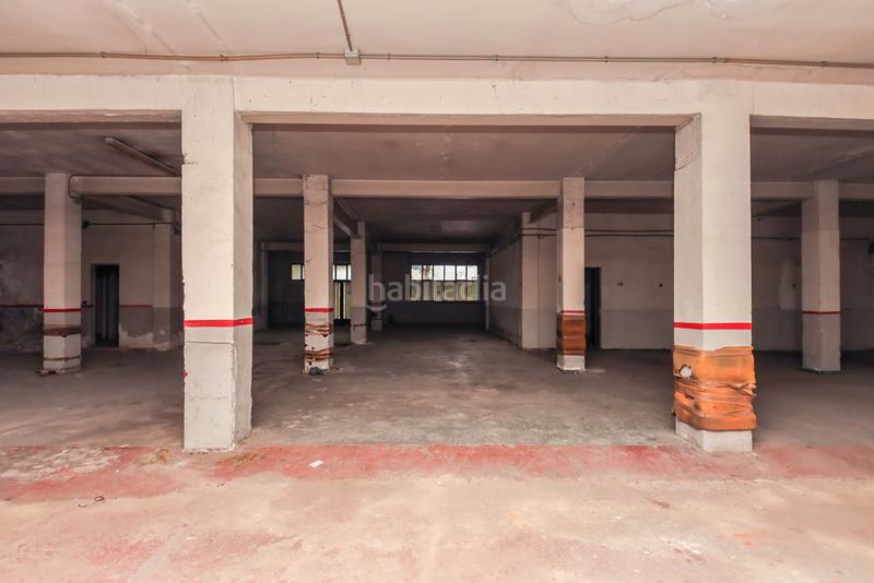 Foto d6fe7feb-d972-4948-8a4d-43d11ac0011d. Locale commerciale in Ponent Reus