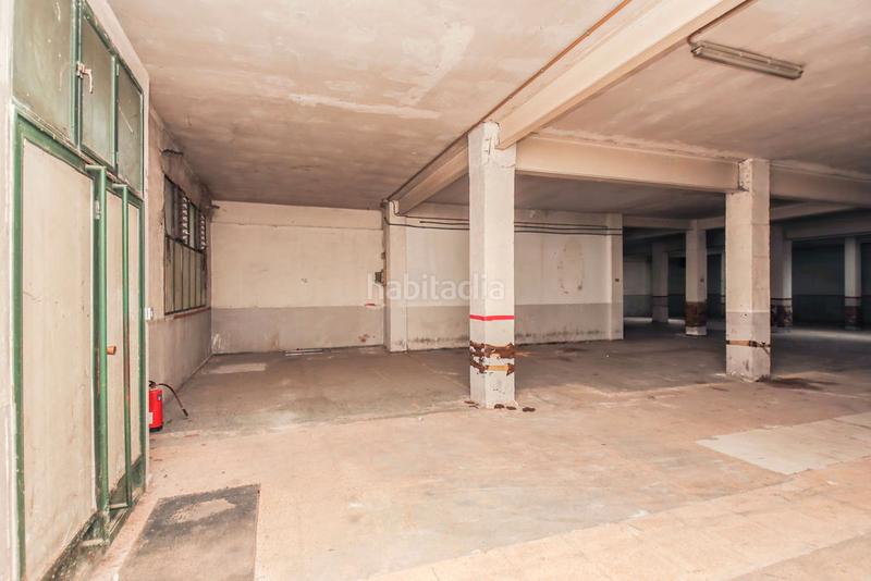 Foto dae47488-66a8-46ef-86c3-bca325b98d19. Locale commerciale in Ponent Reus