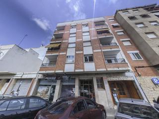 Location Local commercial  C/ doctor ferrán. Solvia inmobiliaria  locales reus