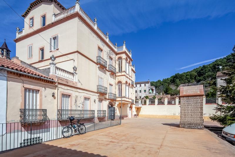 Foto f45745e1-c40c-4678-afc3-8675ed7b2ac6. Doppelhaus in Navàs