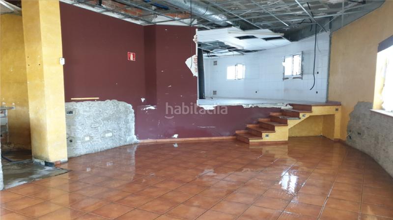 Foto 7e2f7f70-77d4-46bb-899e-f6fbd7b0a214. Local comercial a Eixample-Horta Capallera Figueres