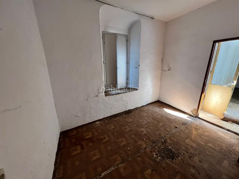 Foto afb51113-6bdd-4dc4-85e4-b093d4ee815f. Maison jumelée dans Guadalcanal