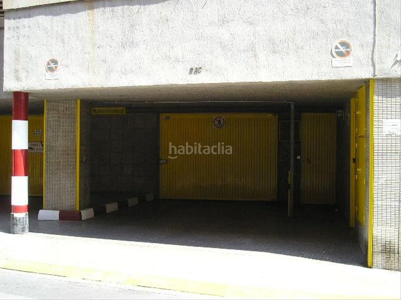 Foto 65eceada-767b-4acd-a208-fac490e2a8e6. Parking coche solvia inmobiliaria garaje elcheelx en Elche / Elx