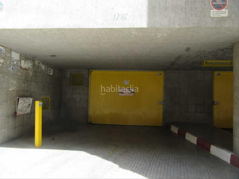 Foto b8ff8ebc-68c3-4db5-acb4-82e521ff4b44. Parking coche solvia inmobiliaria garaje elcheelx en Elche / Elx