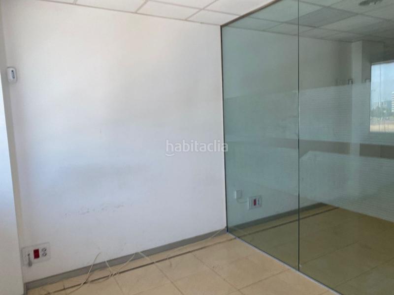 Foto 7151ad08-ebed-4282-b0dc-7718945d22fd. Ufficio in Torreblanca Sevilla