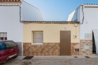 Xalet  C/ aroche. Solvia inmobiliaria  casa santa bárbara de casa